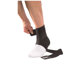 Mueller Ankle Support With Straps