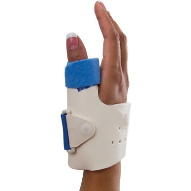 Superior Thumbkeeper with D-Ring
