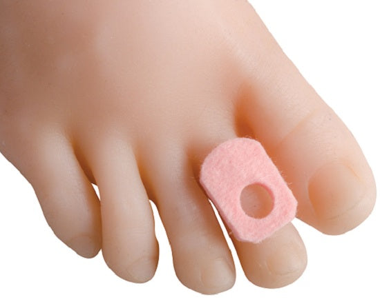 Adhesive Felt W-7 Corn Pad