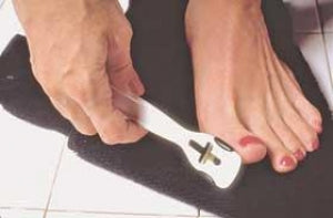 AliMed Pedi-Quick Safety Corn and Callus Trimmer - Safety Trimmer, Corn and Callus - 6161