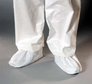 Alpha Pro Tech Critical Cover UltraGrip Shoe Covers - Antiskid Shoe Cover, Serge Seam, White, Size XL - SH-E1313-BH