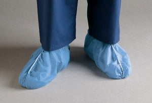 Cardinal Health Fluid-Resistant SMS Shoe Covers - Dura-Fit SMS Shoe Cover, Size Universal - 4850