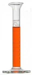 DWK Life Sciences Kimble Class B Cylinders with Pour Spout - Class B To Contain Cylinder with Pour Spout, Bumper, White Scale, 500 mL - 20022-500