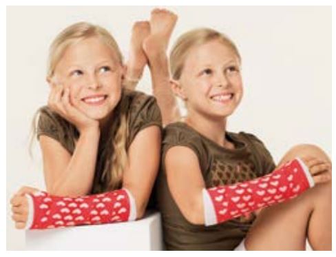 BSN Medical Delta-Cast Prints Cast Tapes - Delta-Cast Casting Tape, Soft Heart, 2" x 4 yd. - 7270860