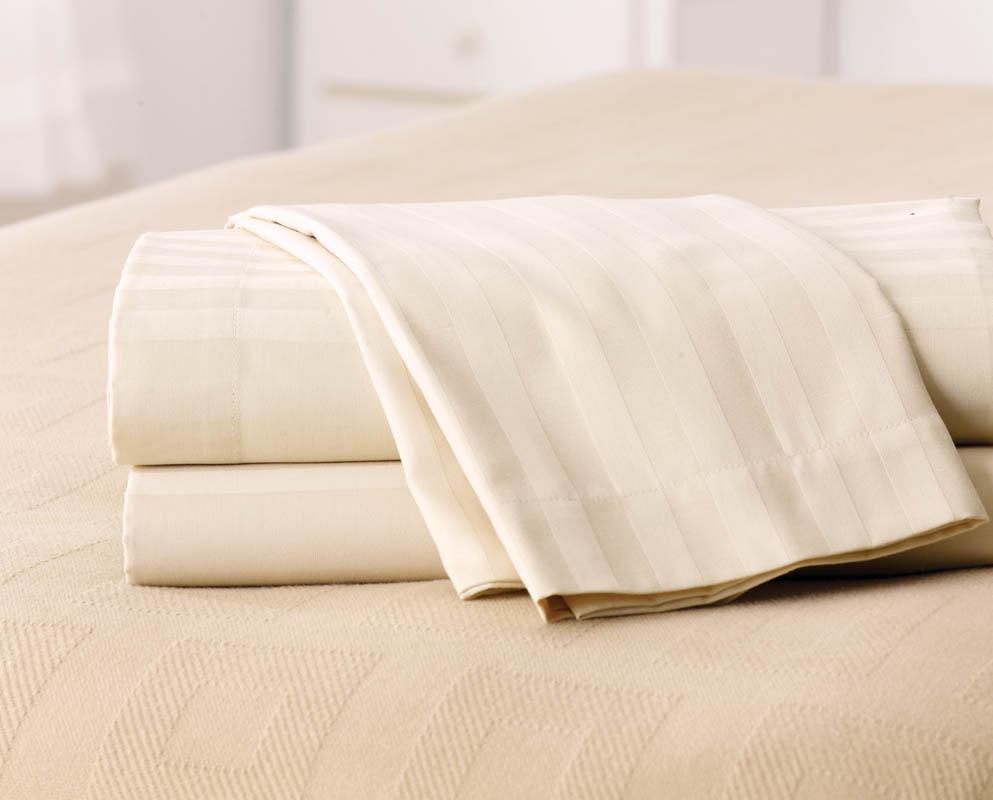Feels Like Home Classic Percale Flat Sheet