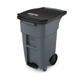 Brute Step-on Waste Rollout with Casters 32gal
