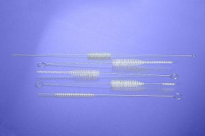 Midland Sci Pipet Brush White Nylon - Soft White Nylon Pipet Brush, 16" Overall Length x 1/2" Dia. - 710286