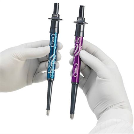 MarketLab "Signature Series" MLA Pipette 100μL - Blue with swirls