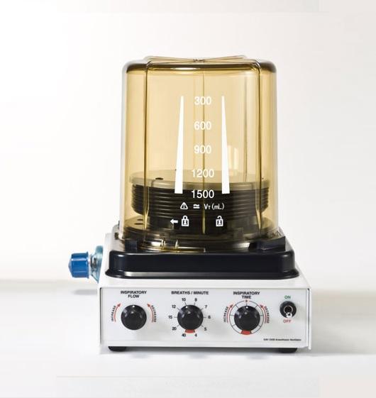 SAV 2500 Small Animal Ventilator by Smiths Medical