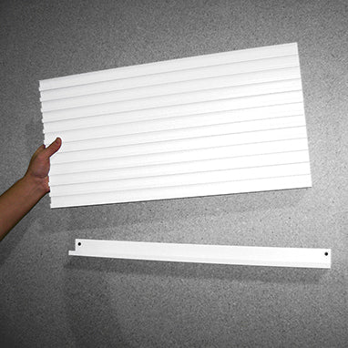 MedValue Wall Panel, Bottom Retainer