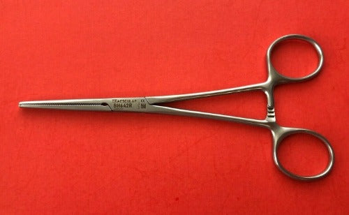 B Braun Kocher-Ochsner Hemostatic Forcep - Kocher-Ochsner Forceps, Straight, 1 x 2 Teeth, 160 mm - BH642R